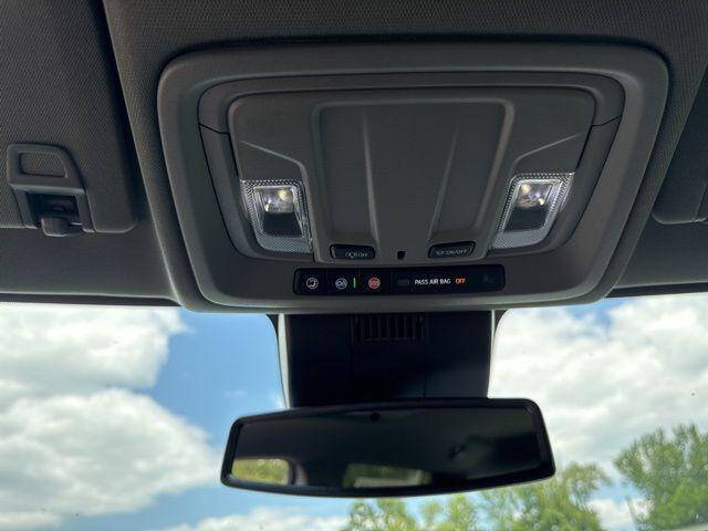 2025 GMC Sierra 3500HD CC Pro