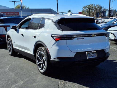 2026 Chevrolet Equinox EV LT 2