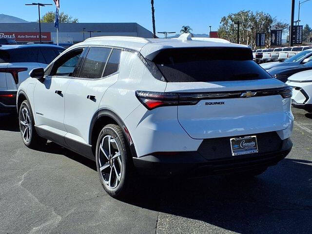 2026 Chevrolet Equinox EV LT 2
