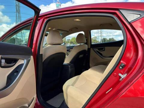 2012 Hyundai Elantra