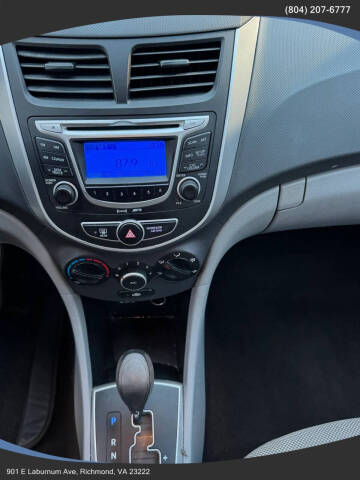 2013 Hyundai Accent GS