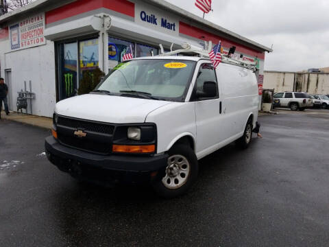 2009 Chevrolet Express Cargo for sale at 1020 Route 109 Auto Sales in Lindenhurst NY