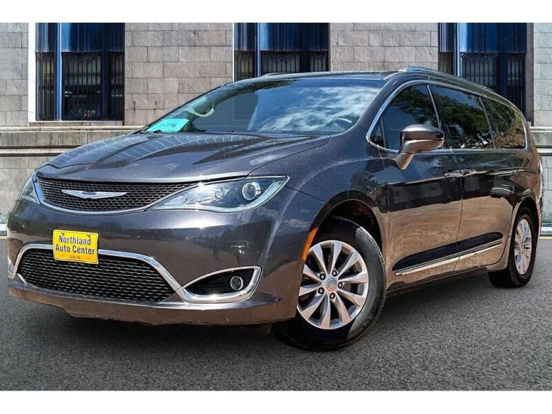 2018 Chrysler Pacifica Touring L