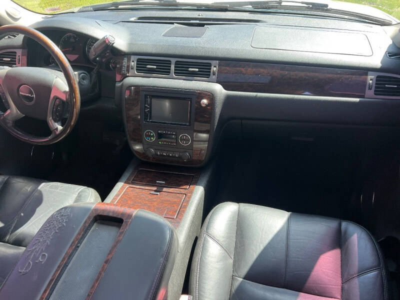 2008 GMC Yukon Denali