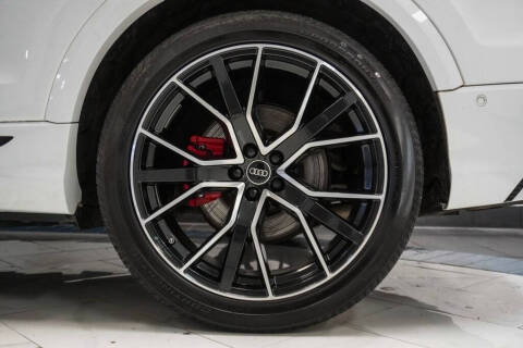 2021 Audi Q8 quattro Premium Plus 55 TFSI