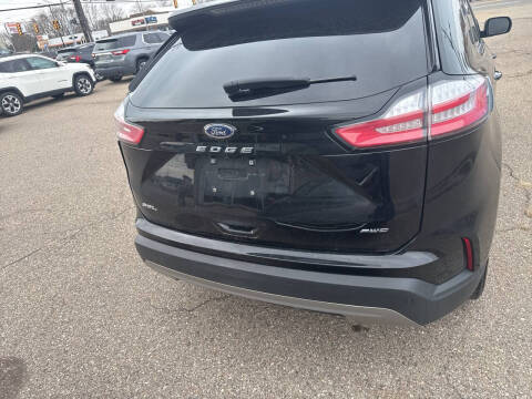 2024 Ford Edge