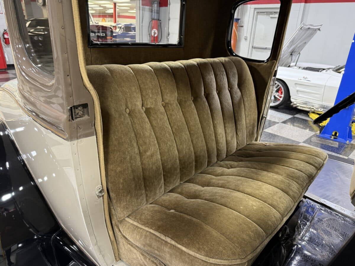 1930 Ford Model A 37
