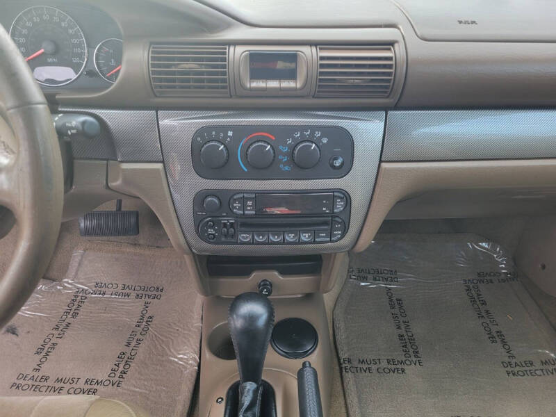 2004 Chrysler Sebring LXi