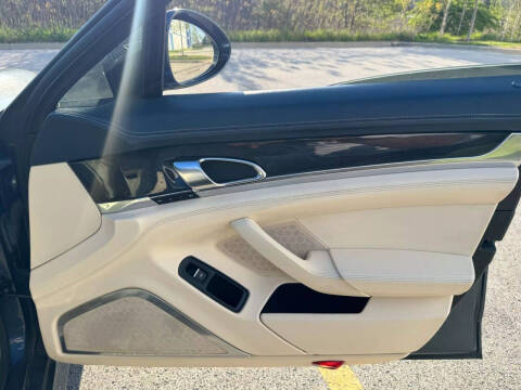 2010 Porsche Panamera