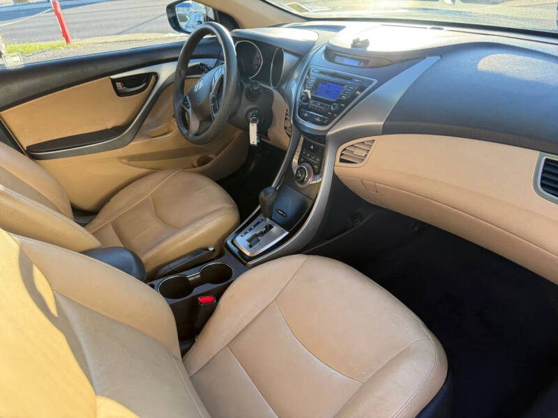 2013 Hyundai Elantra