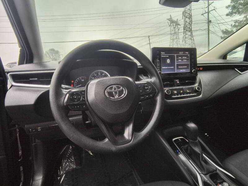 2022 Toyota Corolla LE