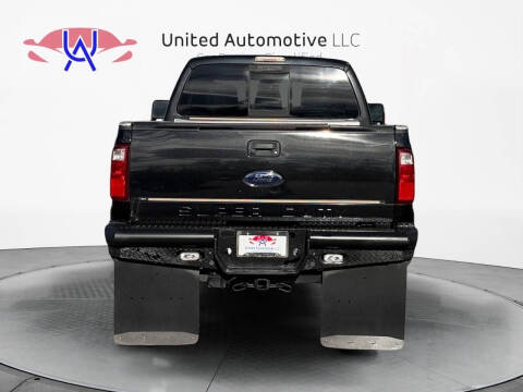 2011 Ford F-350 Super Duty Lariat