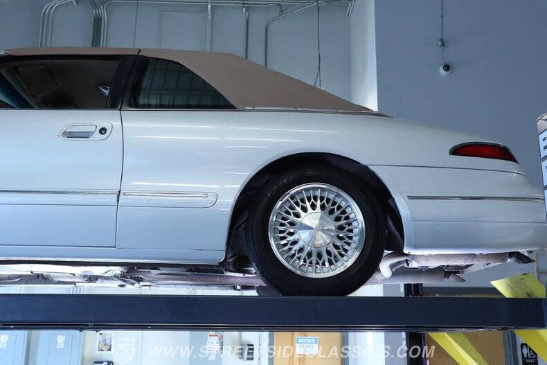 1994 Lincoln Mark VIII