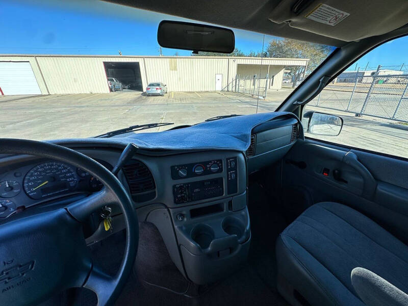 2000 Chevrolet Astro