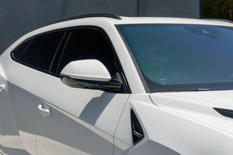2023 Lamborghini Urus S