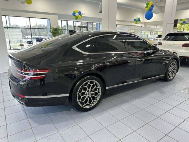2022 Genesis G80