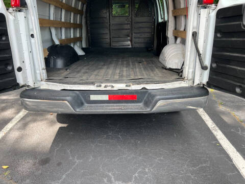 2020 Chevrolet Express 2500