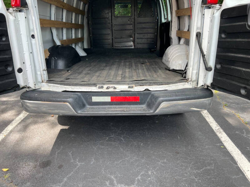 2020 Chevrolet Express 2500