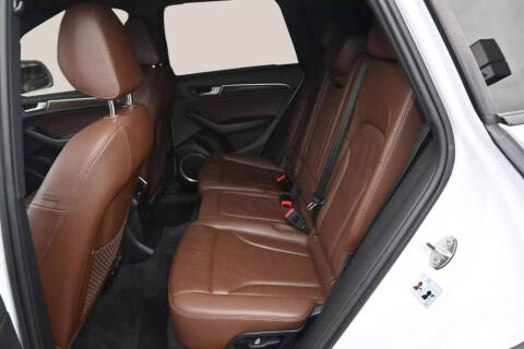 2016 Audi Q5 2.0T quattro Premium Plus