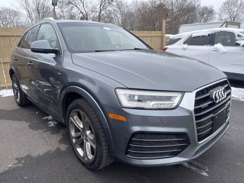 2016 Audi Q3 2.0T quattro Prestige