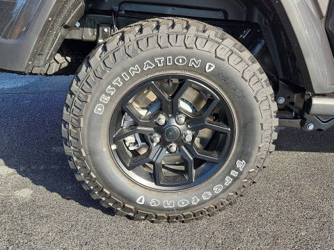 2025 Jeep Gladiator High Tide