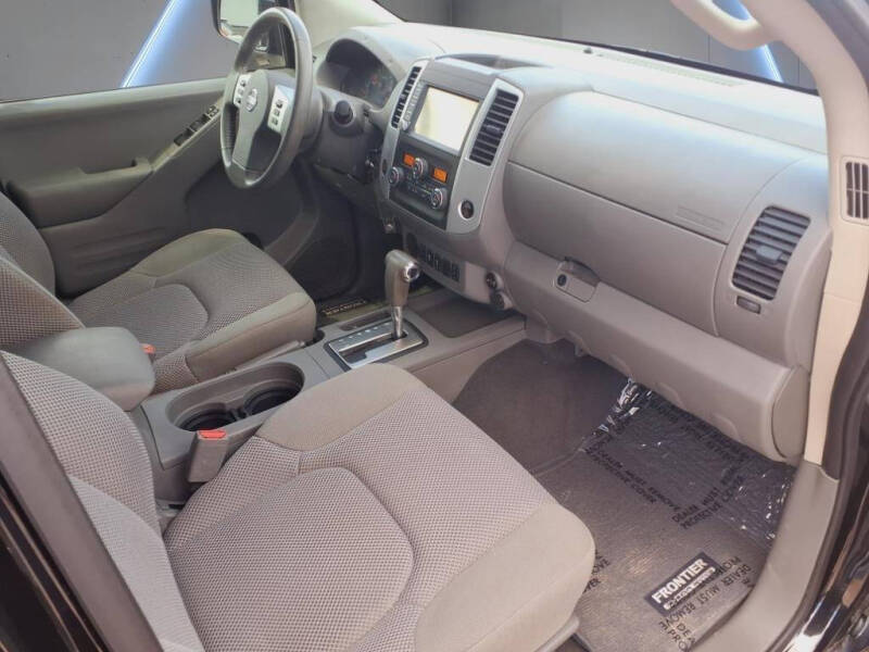 2019 Nissan Frontier SV