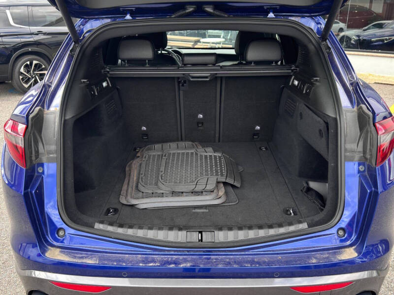 2022 Alfa Romeo Stelvio Ti