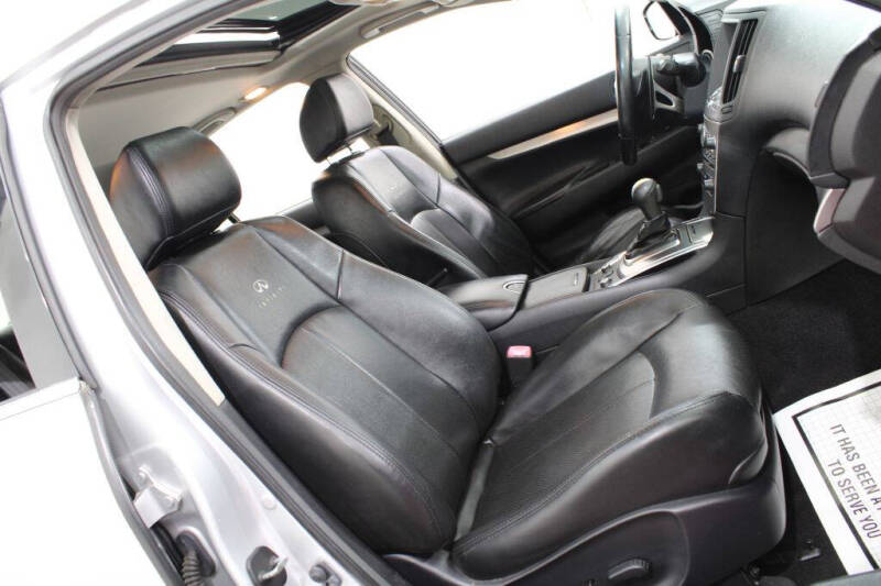 2013 Infiniti G37 Sedan x