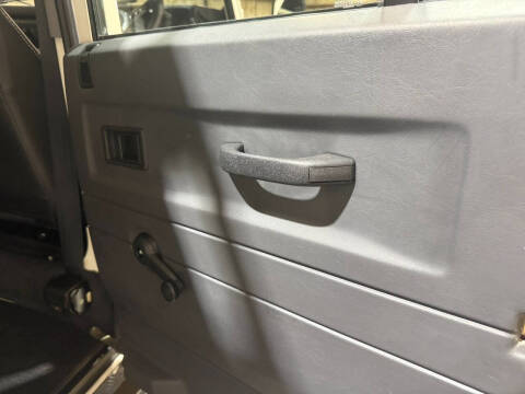 1990 Land Rover Defender