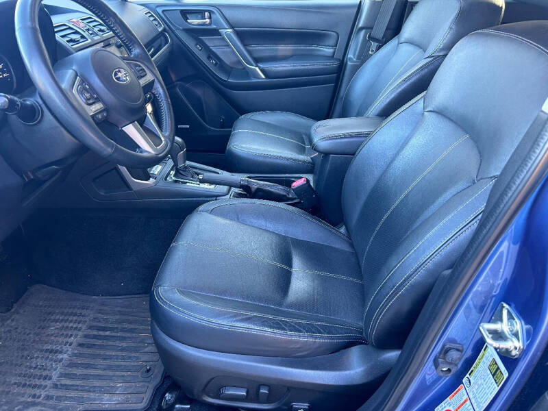 2017 Subaru Forester 2.5i Touring