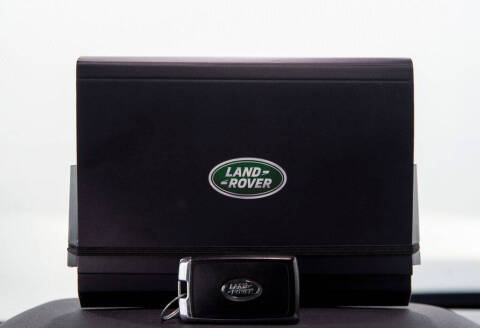 2025 Land Rover Range Rover Sport P360 SE