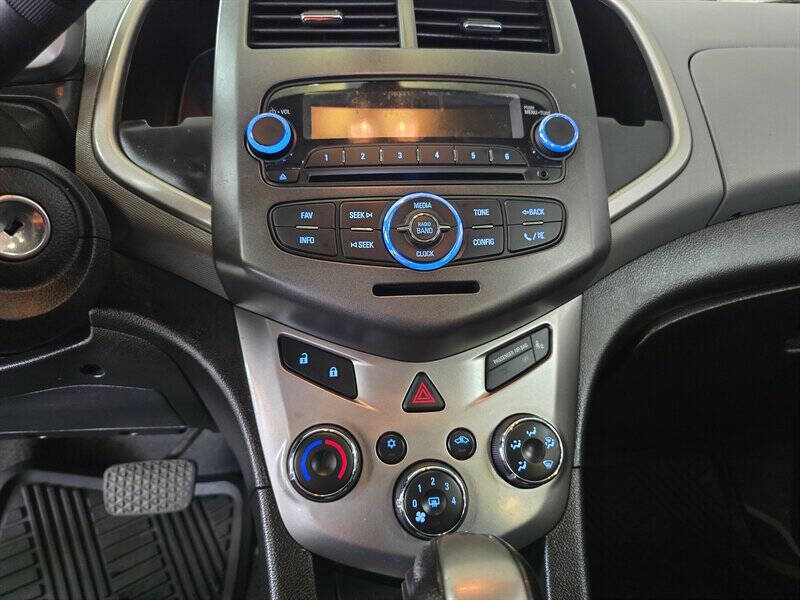 2014 Chevrolet Sonic LT Auto