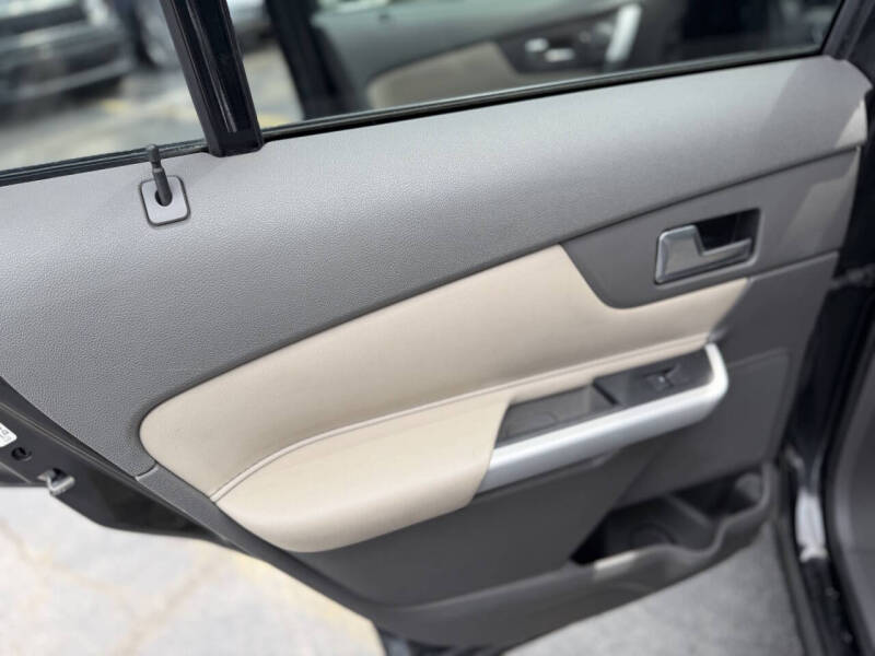 2013 Ford Edge SE