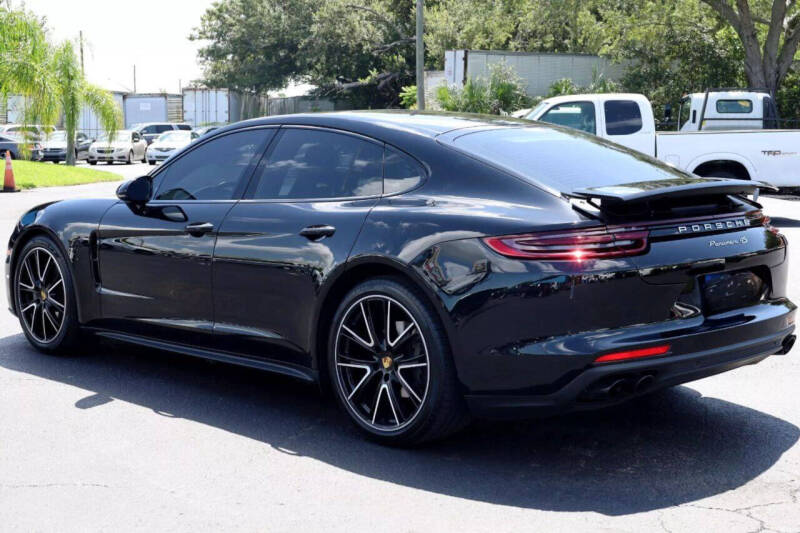 2020 Porsche Panamera 4S