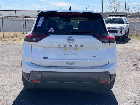 2025 Nissan Rogue SL