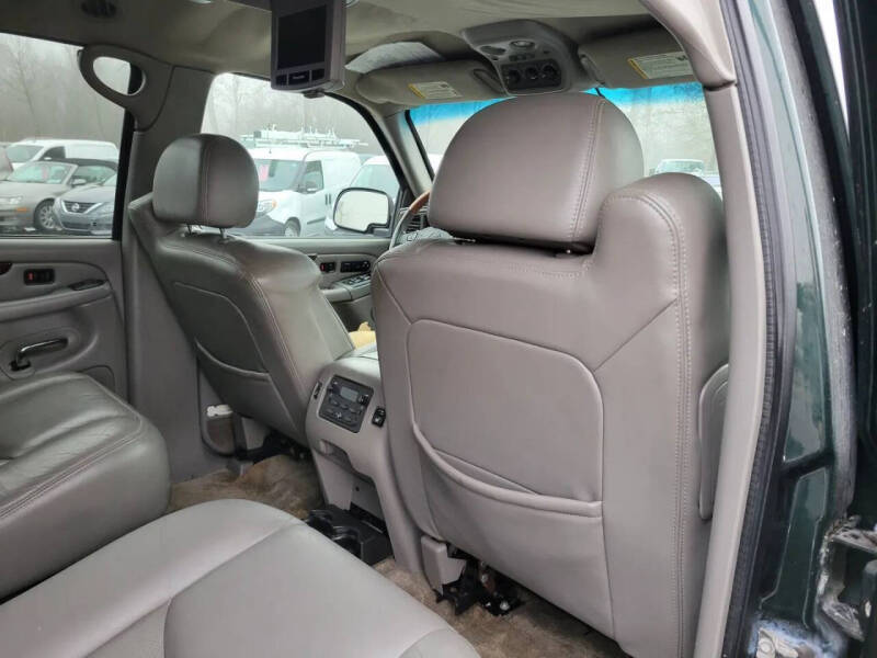 2003 Cadillac Escalade