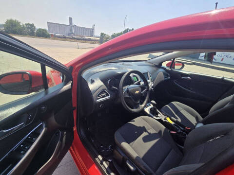 2017 Chevrolet Cruze LS Manual