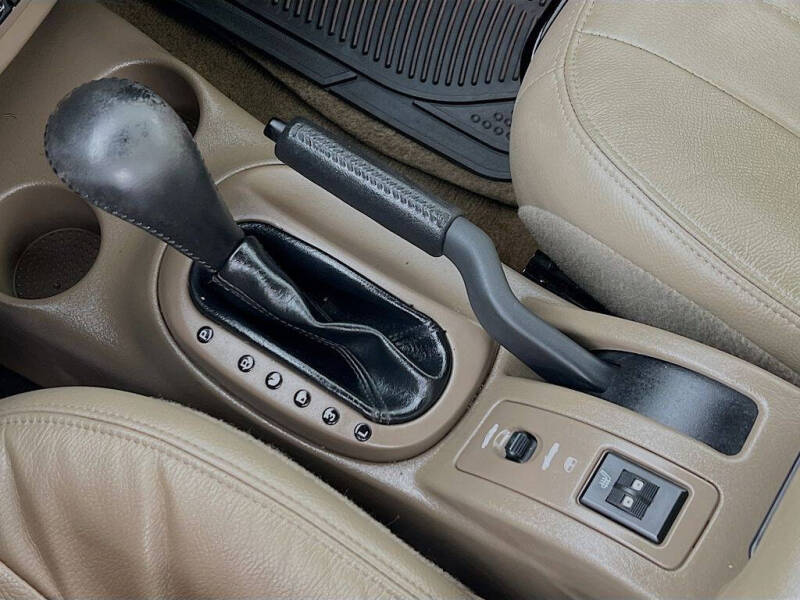 2002 Chrysler Sebring LXi