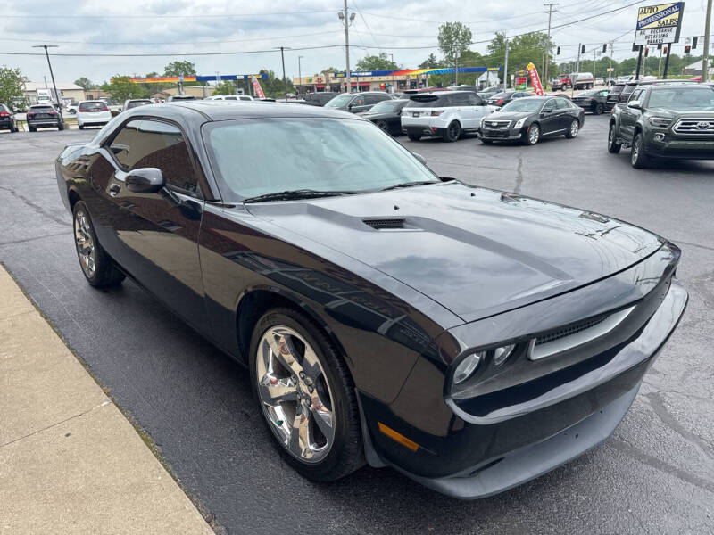 2014 Dodge Challenger SXT Plus