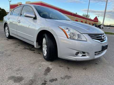 2011 Nissan Altima for sale at Wyss Auto in Oak Creek WI