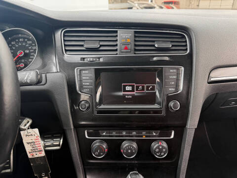 2015 Volkswagen Golf GTI S