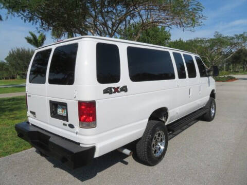 2014 Ford E-Series E-350 SD XLT
