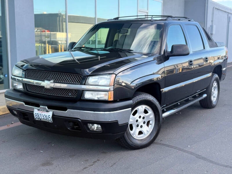 2006 Chevrolet Avalanche Base