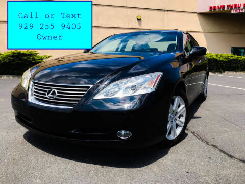 2009 Lexus ES 350 for sale at Ultimate Motors in Port Monmouth NJ