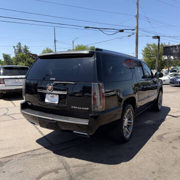 2013 Cadillac Escalade ESV Premium