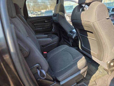 2015 GMC Acadia SLE-2