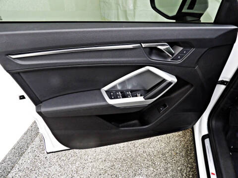 2021 Audi Q3 quattro S line Premium 45 TFSI