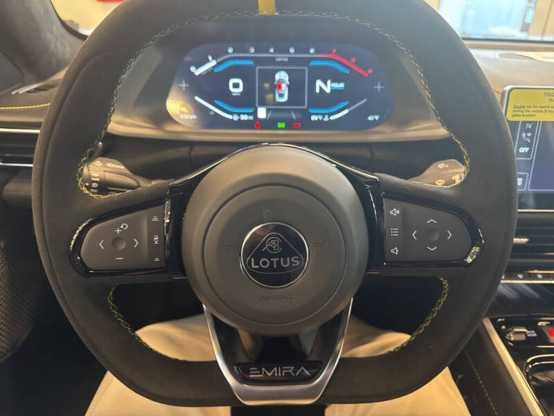 2026 Lotus Emira V6 SE