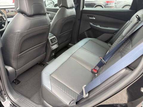 2026 Nissan LEAF Platinum+