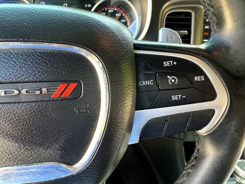 2017 Dodge Charger R/T